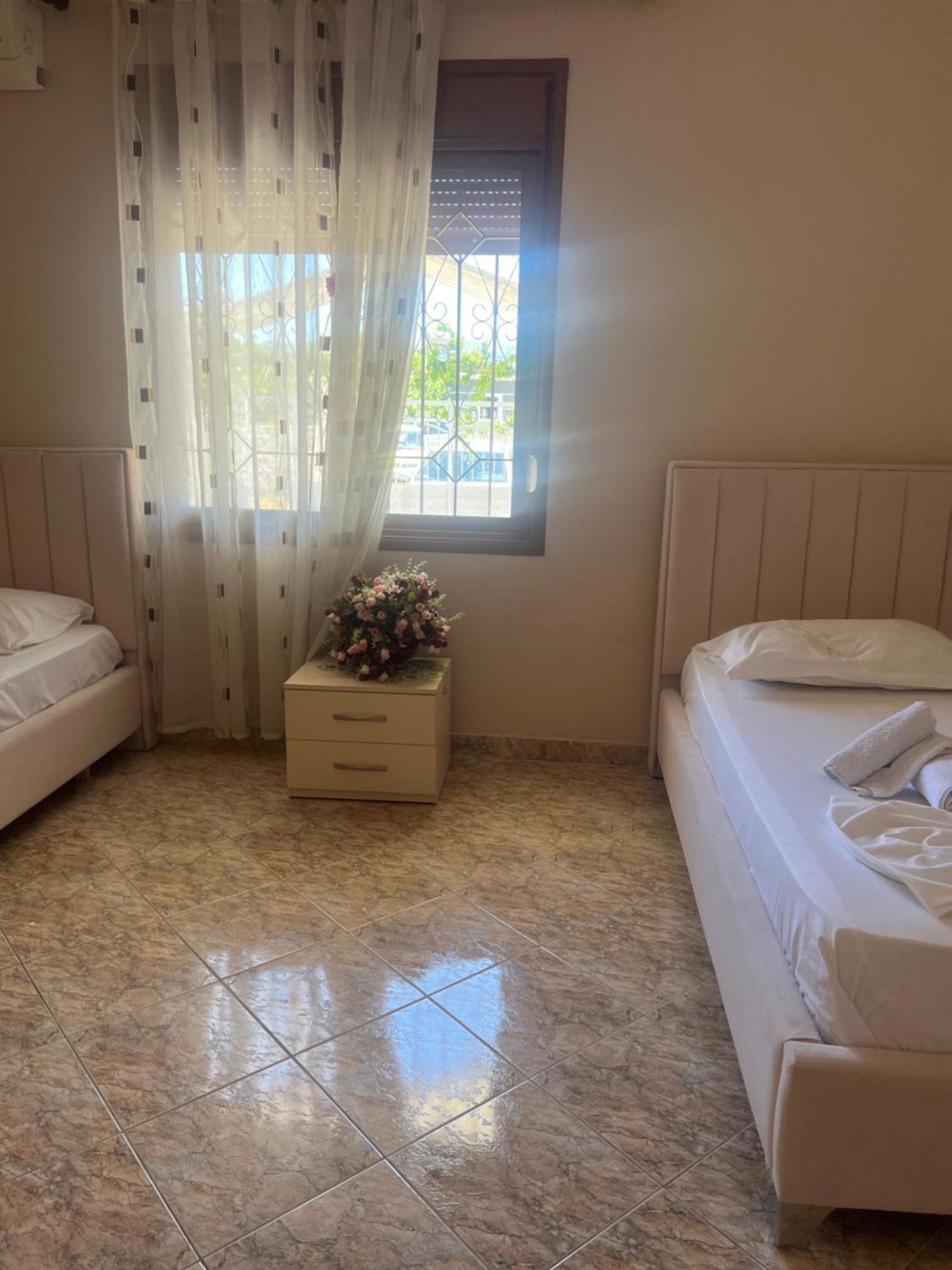 Guesthouse Vlorë 外观 照片