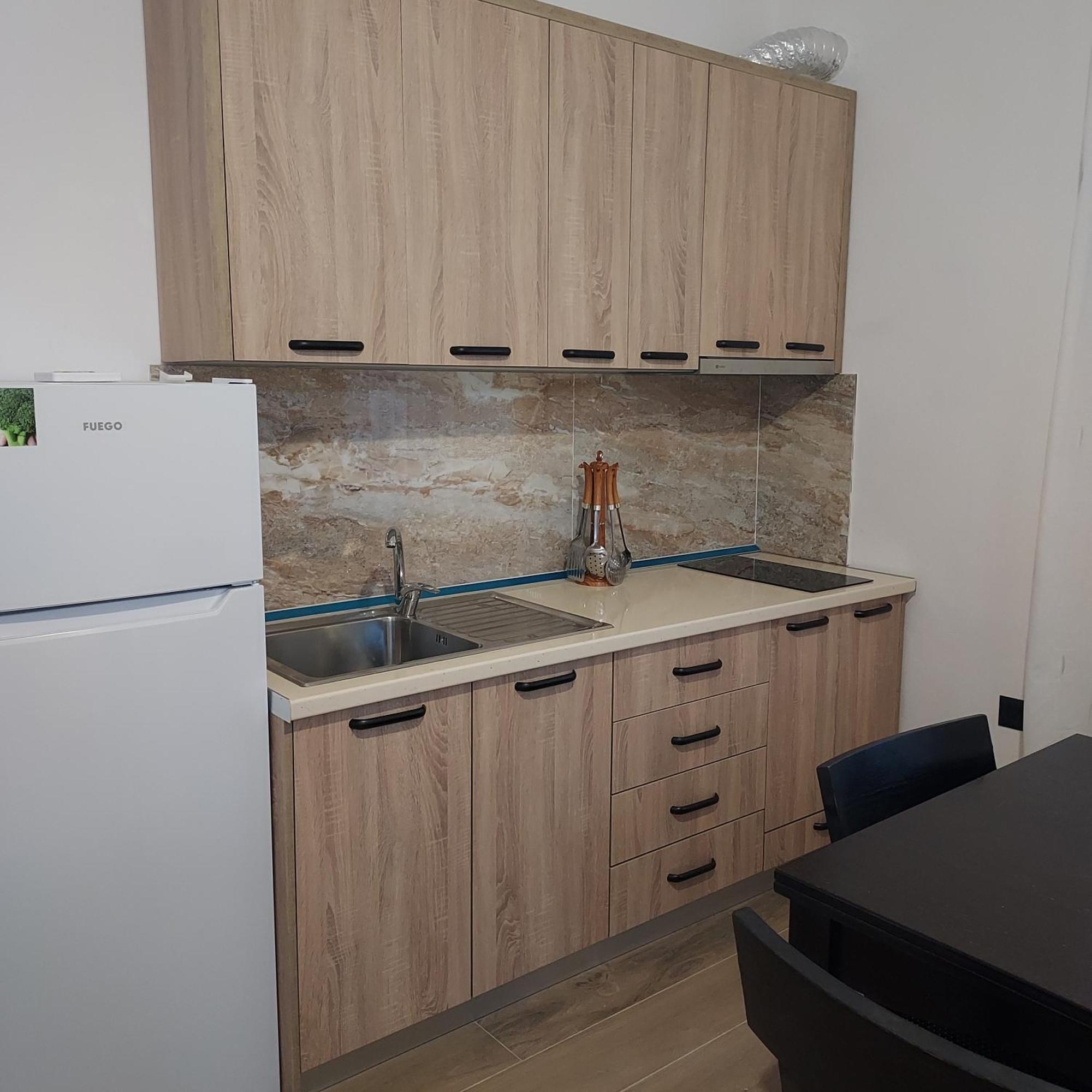 Guesthouse Vlorë 外观 照片