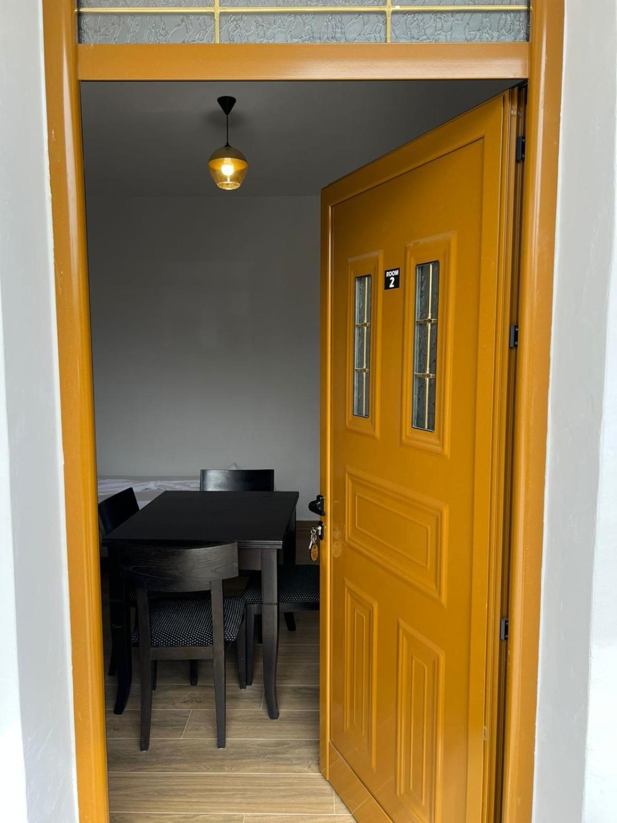 Guesthouse Vlorë 外观 照片